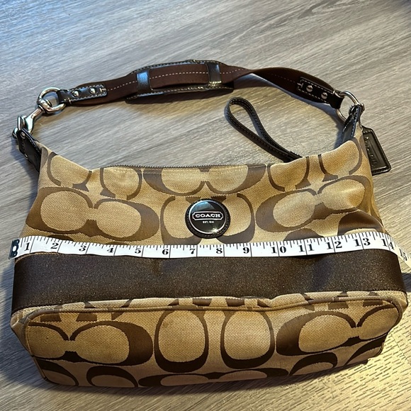 Coach Shoulder Bag - Picture 11 of 12